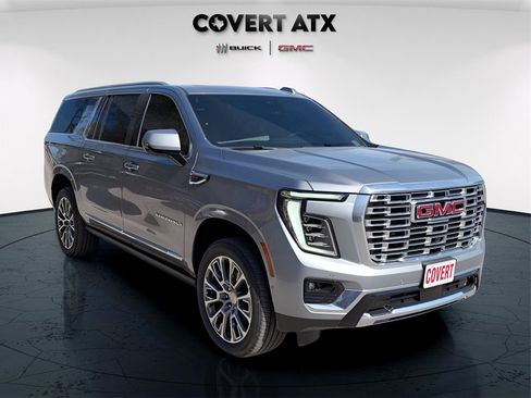 New 2026 GMC Yukon XL Denali w/ Sun & Power Step Package image 7