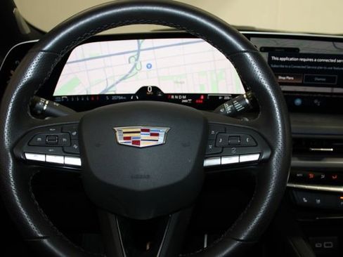 Certified 2025 Cadillac XT4 Sport image 26