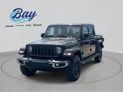 New 2025 Jeep Gladiator Sport