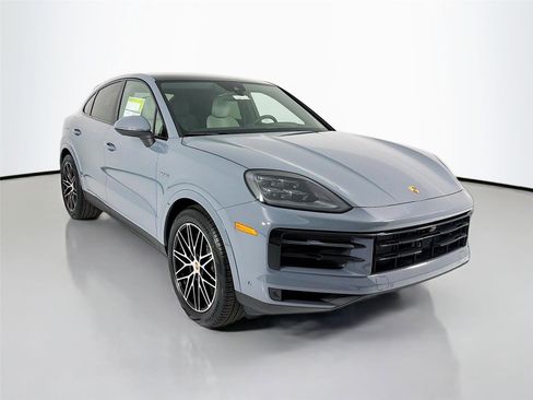 New 2026 Porsche Cayenne E-Hybrid Coupe image 22