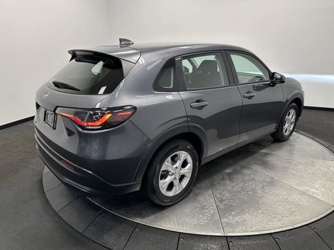 Used 2023 Honda HR-V LX image 7