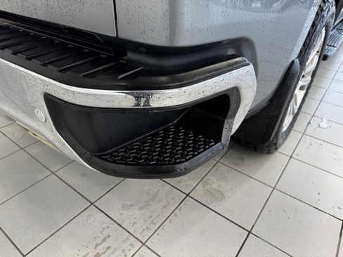 Certified 2025 Chevrolet Silverado 1500 LTZ image 38