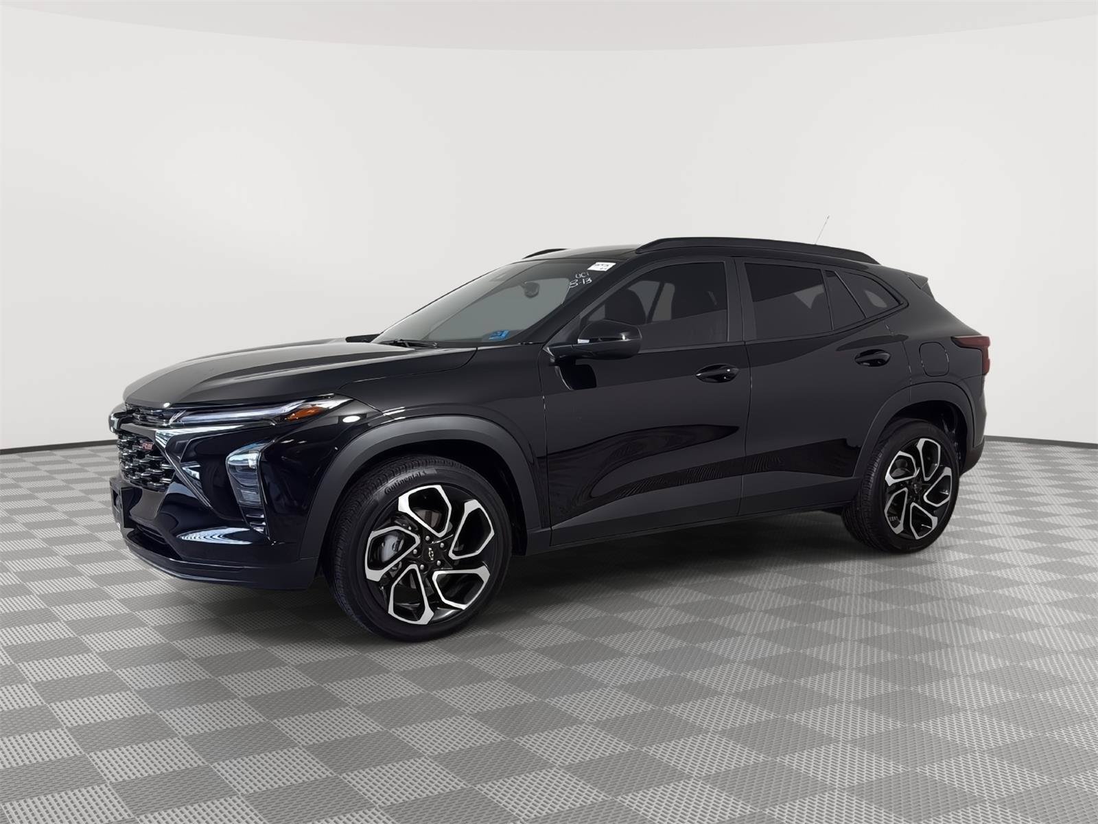 Used 2025 Chevrolet Trax RS FWD image 3