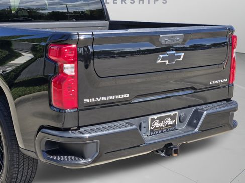 Used 2025 Chevrolet Silverado 1500 Custom RWD image 35