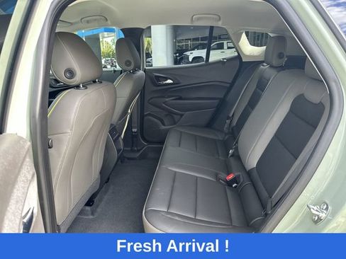 Used 2025 Chevrolet Trax ACTIV w/ Driver Confidence Package FWD image 27