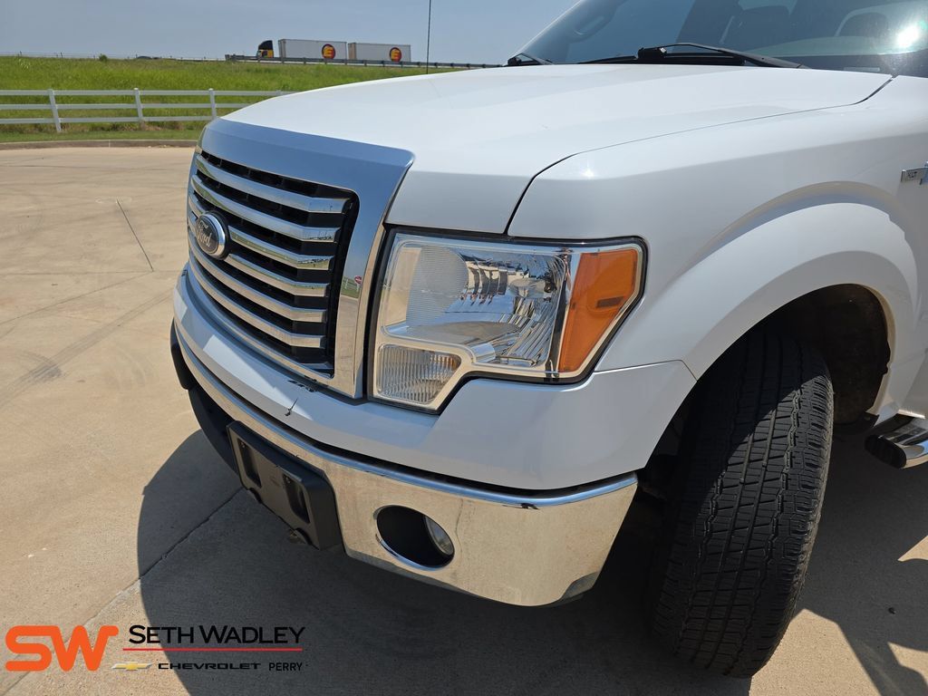 Used 2011 Ford F150 XLT w/ XLT Chrome Pkg AWD/4WD image 26