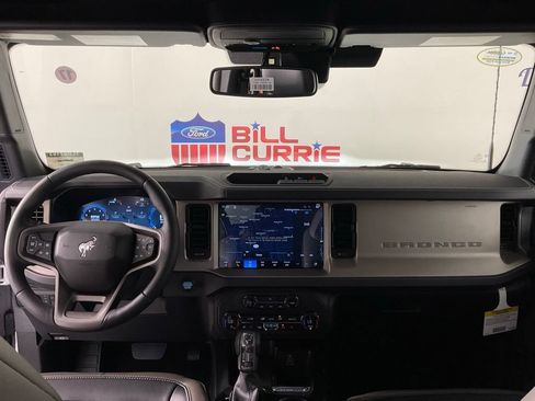 New 2026 Ford Bronco Outer Banks AWD/4WD image 18