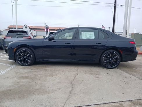 New 2026 BMW 740i w/ Executive Package RWD image 6