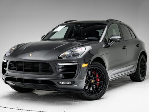 Used 2017 Porsche Macan GTS image 1