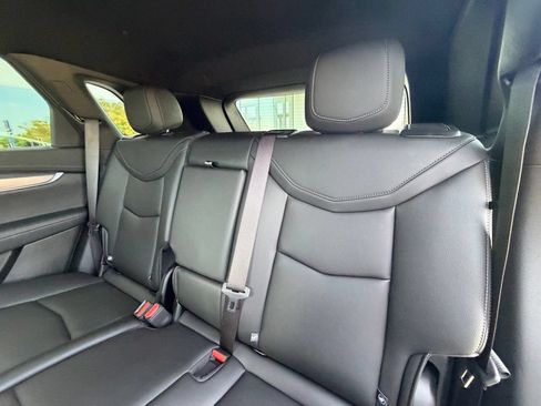 Used 2024 Cadillac XT5 Luxury FWD image 15
