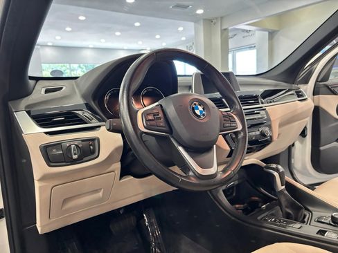 Used 2018 BMW X1 sDrive28i FWD image 9