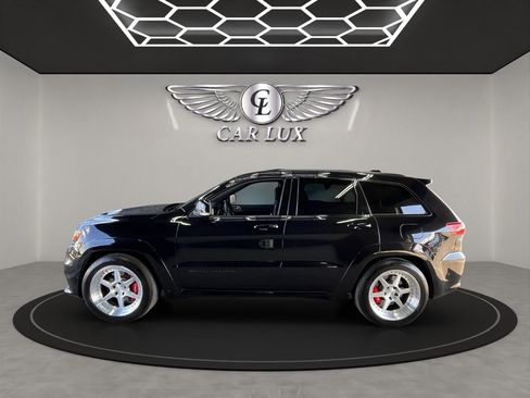 Used 2020 Jeep Grand Cherokee SRT w/ Trailer Tow Group IV image 4