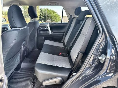 Used 2024 Toyota 4Runner SR5 AWD/4WD image 21