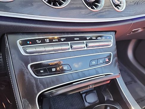 Used 2022 Mercedes-Benz E 450 Cabriolet image 27