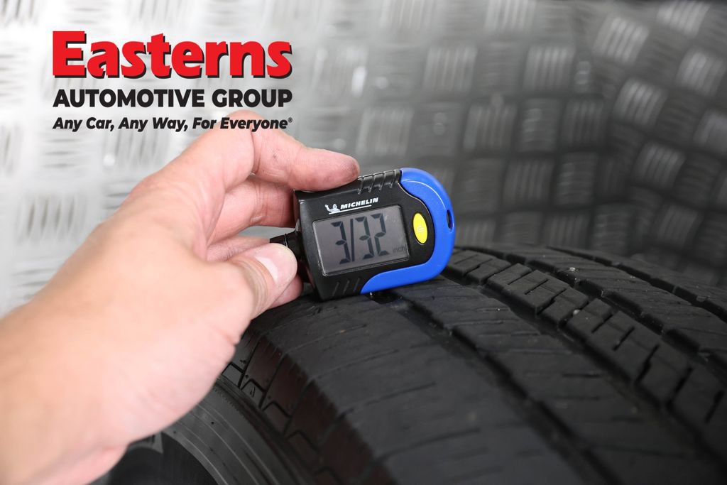 Used 2021 Jeep Gladiator Overland AWD/4WD image 24