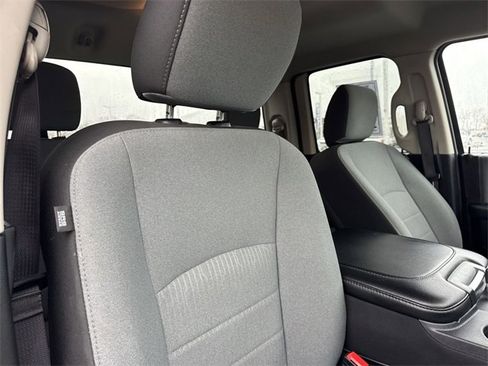 Used 2024 RAM 1500 Classic SLT image 22