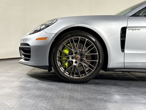 Certified 2021 Porsche Panamera 4S AWD/4WD image 28