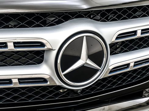 Certified 2022 Mercedes-Benz GLS 450 GLS 450 4MATIC SUV image 15