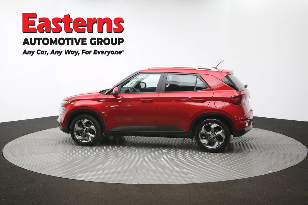 Used 2023 Hyundai Venue Limited FWD image 62
