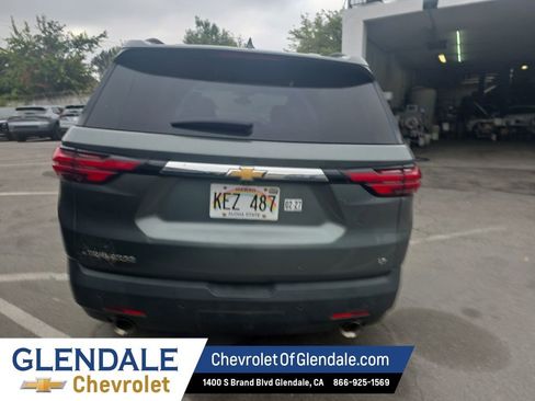 Certified 2023 Chevrolet Traverse LT FWD image 5