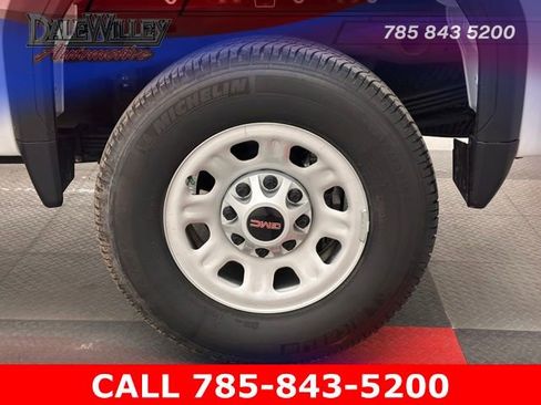 Used 2024 GMC Sierra 2500 Pro image 22