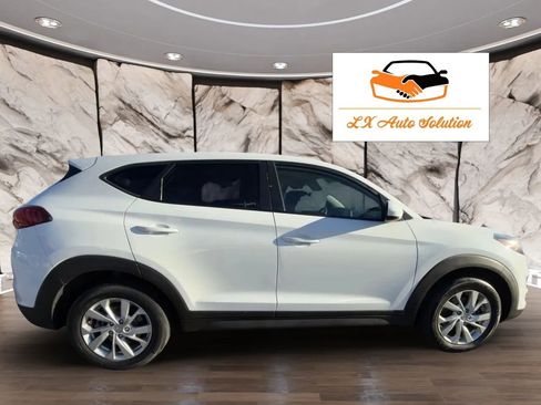 Used 2019 Hyundai Tucson SE image 6