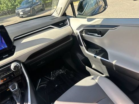 Certified 2023 Toyota RAV4 Limited AWD/4WD image 22