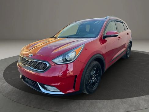 Used 2017 Kia Niro EX FWD image 1