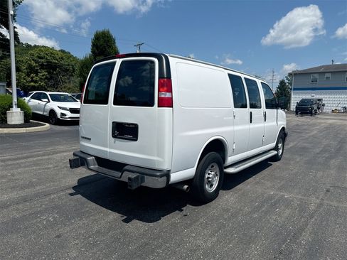 Used 2023 Chevrolet Express 2500 w/ Driver Convenience Package image 8