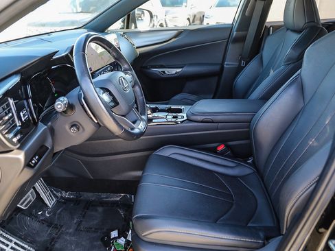 Used 2024 Lexus NX 450h+ F Sport image 17