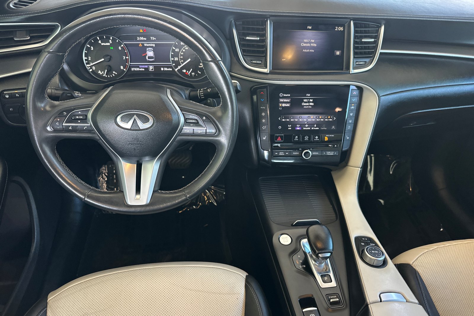 Certified 2023 INFINITI QX55 Luxe w/ Cargo Package AWD/4WD image 17
