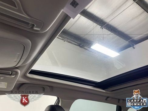 Used 2023 Subaru Forester Touring image 20