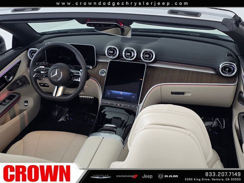 Used 2024 Mercedes-Benz CLE 300 4MATIC Cabriolet image 19