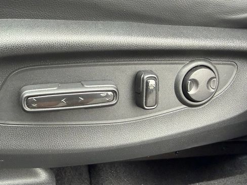 Used 2023 Honda CR-V EX-L image 18