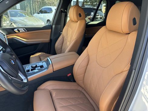 Certified 2025 BMW X5 sDrive40i w/ Parking Assistance Package image 22