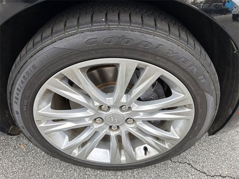 Used 2019 Cadillac XTS Luxury image 12