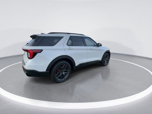 New 2026 Ford Explorer ST w/ Sun And Sound Package image 8