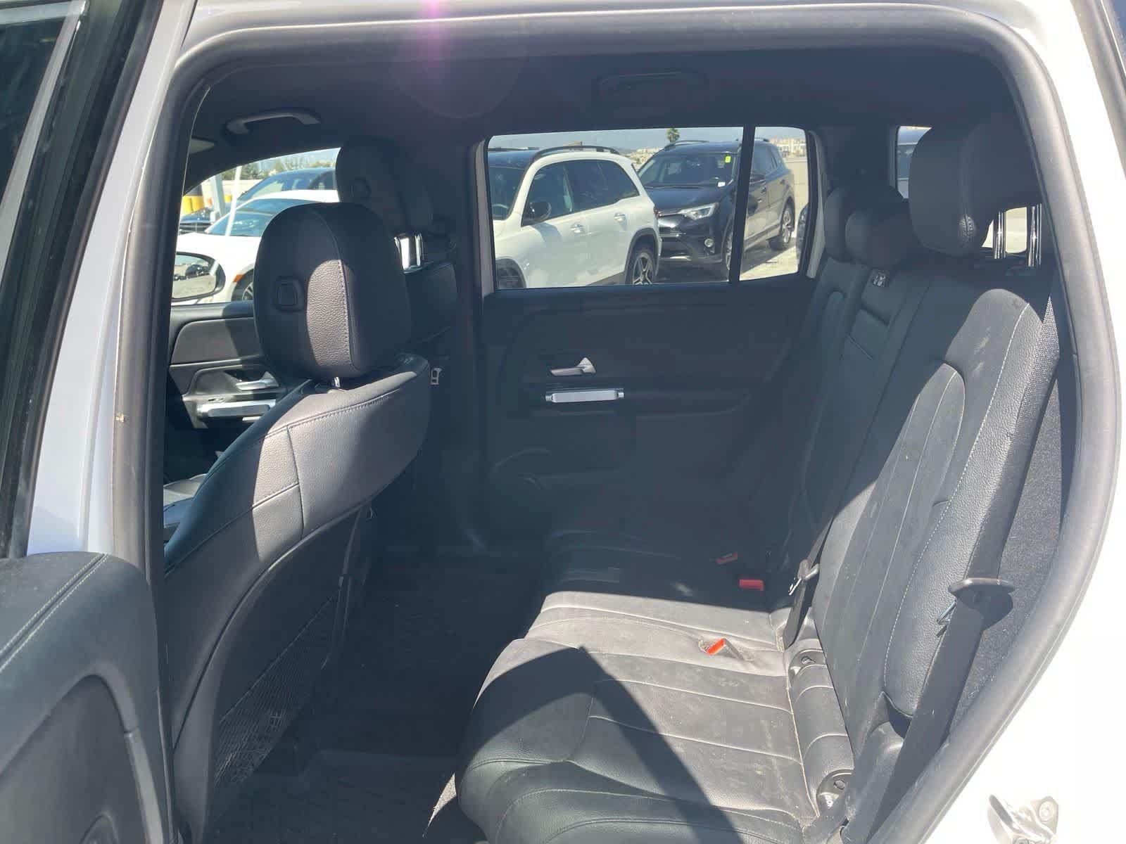 Used 2022 Mercedes-Benz GLB 250 image 5