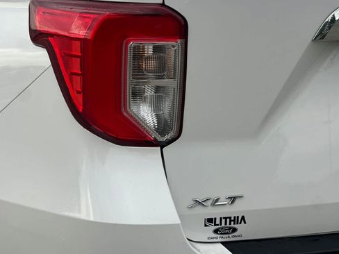 Certified 2020 Ford Explorer XLT w/ Equipment Group 202A AWD/4WD image 28