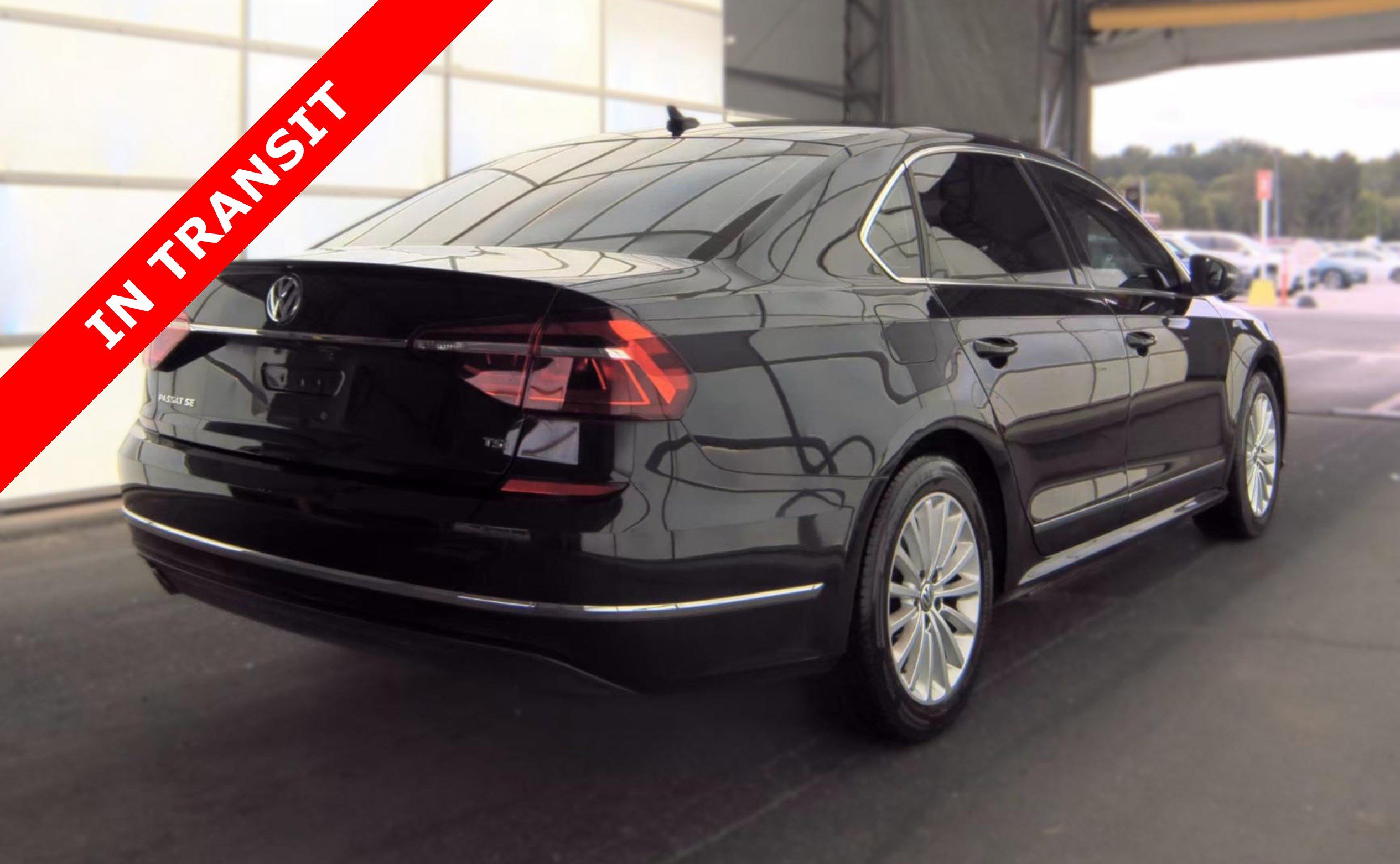 Used 2017 Volkswagen Passat 1.8T SE FWD image 5