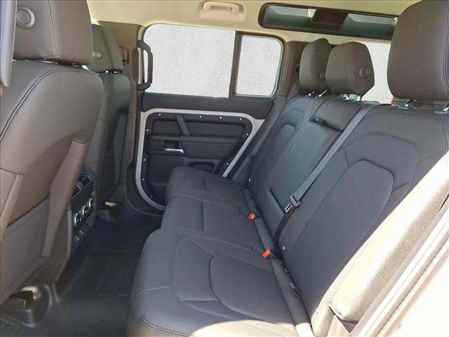 New 2026 Land Rover Defender 110 S AWD/4WD image 17