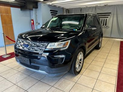 Used 2018 Ford Explorer XLT w/ Equipment Group 202A