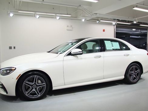 Certified 2023 Mercedes-Benz E 350 4MATIC Sedan image 3