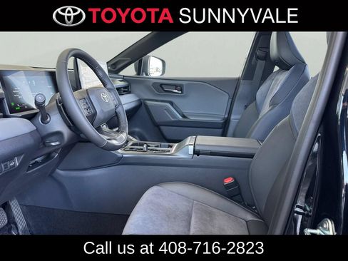 Used 2026 Toyota RAV4 XSE w/ Panoramic Sun Roof Package AWD/4WD image 14