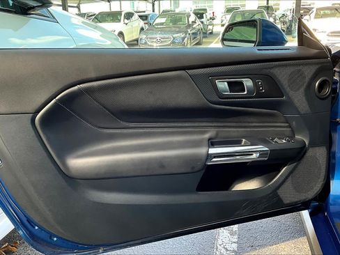 Used 2024 Ford Mustang Premium image 21
