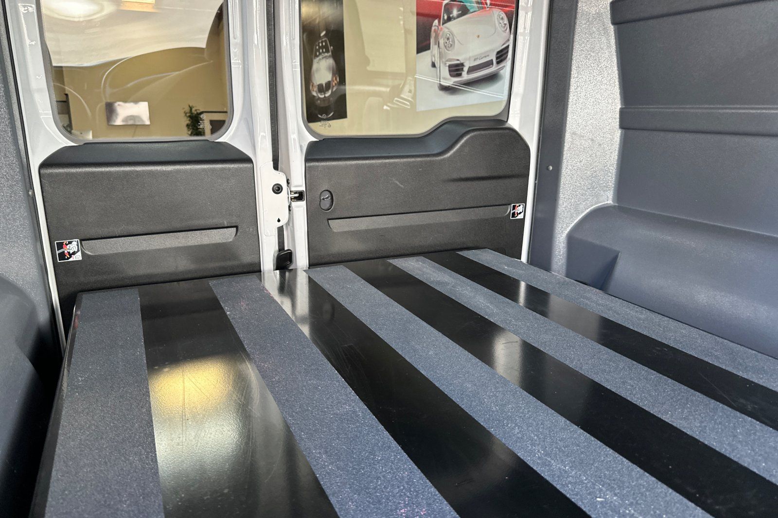 Used 2016 RAM ProMaster City Tradesman SLT w/ Rear Back-up Camera Group FWD image 18