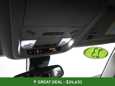 Used 2023 GMC Terrain AT4 image 37