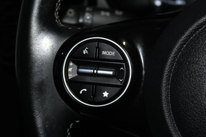 Used 2024 Kia Soul GT-Line FWD image 24