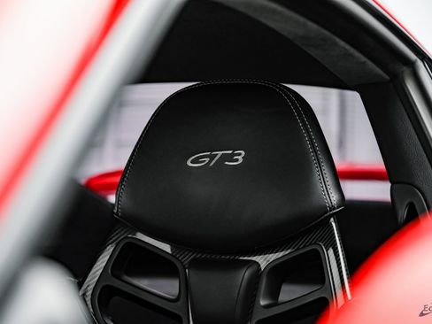 Used 2015 Porsche 911 GT3 image 41