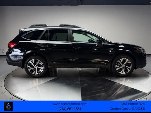 Used 2018 Subaru Outback 3.6R Limited AWD/4WD image 5